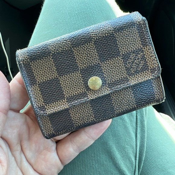 LOUIS VUITTON DAMIER EBENE COIN POUCH - Picture 1 of 10